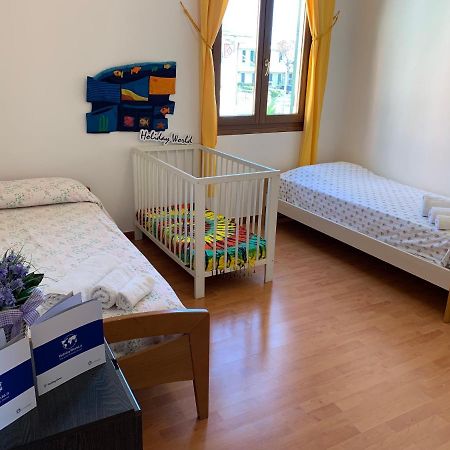 House Sole E Mare By Holiday World Пиеве Лигуре Екстериор снимка